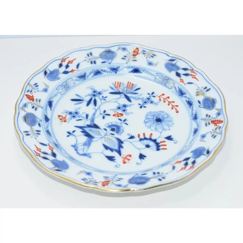 Meissen Zwiebelmuster Crossed Swords Blue Onion Royal Red & Gold Guild Plate
